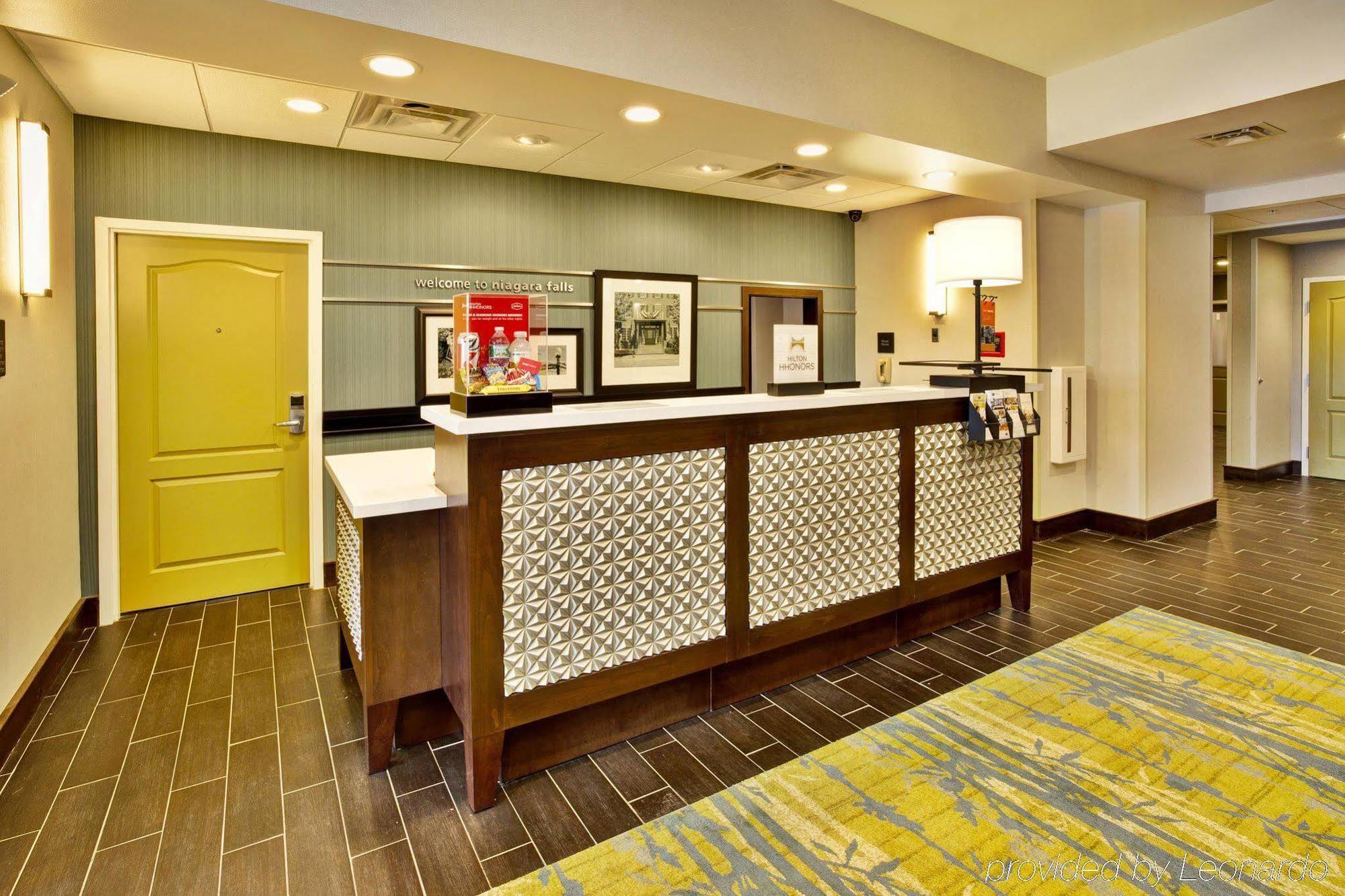Hampton Inn Niagara Falls/ Blvd Exterior foto